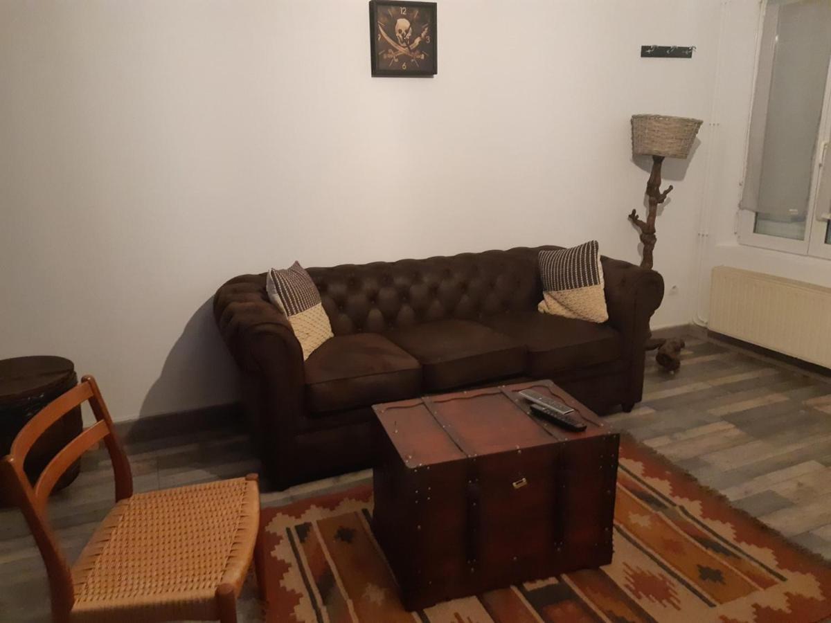 Holiday home Repaire Des Corsaires Normands *
